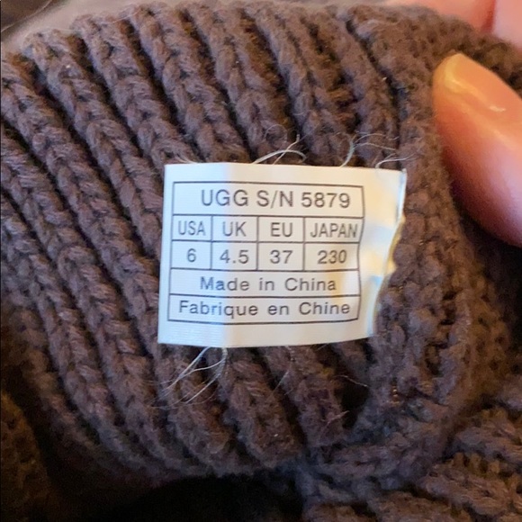 Knit UGGS - Picture 5 of 5
